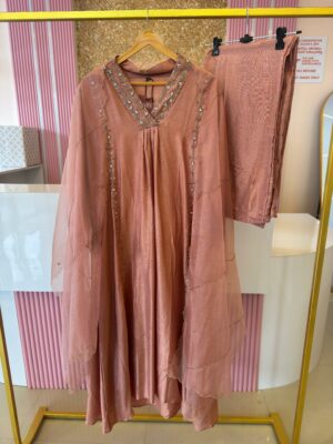 Women Anarkali Kurta with Pant and Dupatta